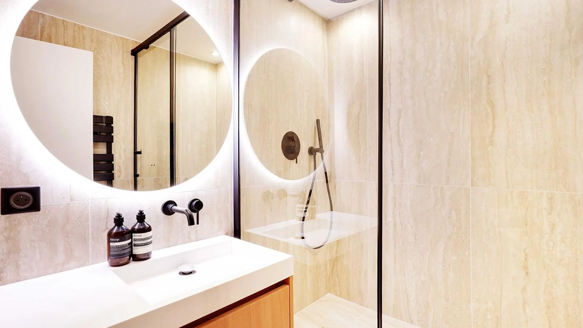 Beautiful - 1br-4p - Le Marais